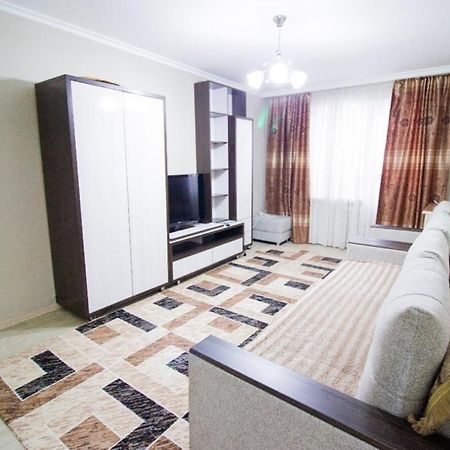 Flat in the city center Tałdykorgan Zewnętrze zdjęcie