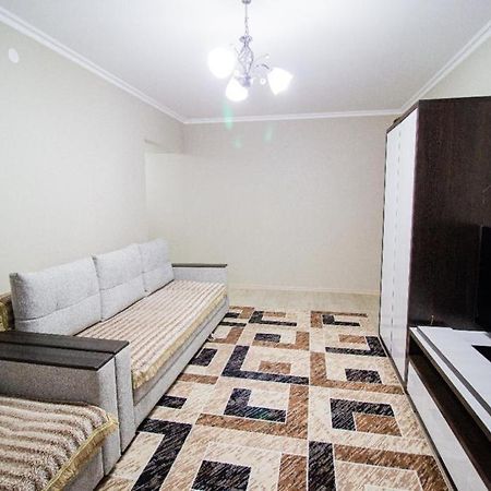 Flat in the city center Tałdykorgan Zewnętrze zdjęcie
